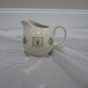 Pfaltzgraff Naturewood Large Gravy Pitcher